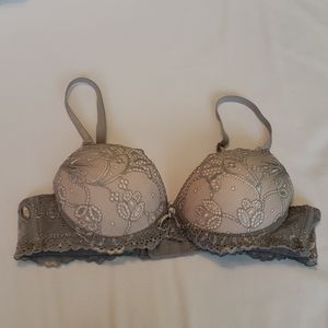 Sophie b - Grey Lace Double Pushup Bra